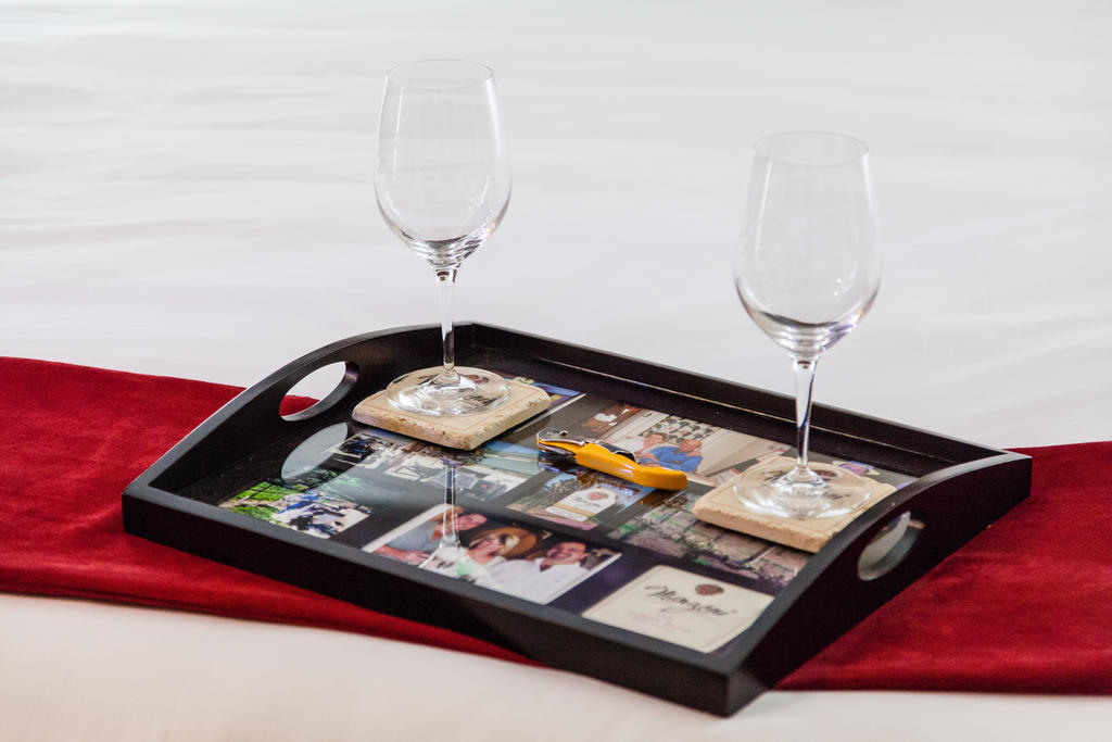 The Vendange Carmel Inn & Suites Szoba fotó