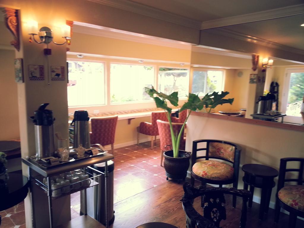 The Vendange Carmel Inn & Suites Kültér fotó